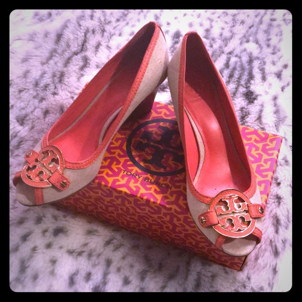 Tory Burch Amada 65mm Open Toe Wedge, size 10